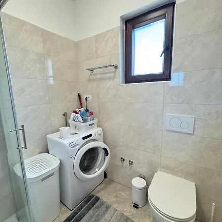 Appartamento Flowers Medulin, Fucane 2 *