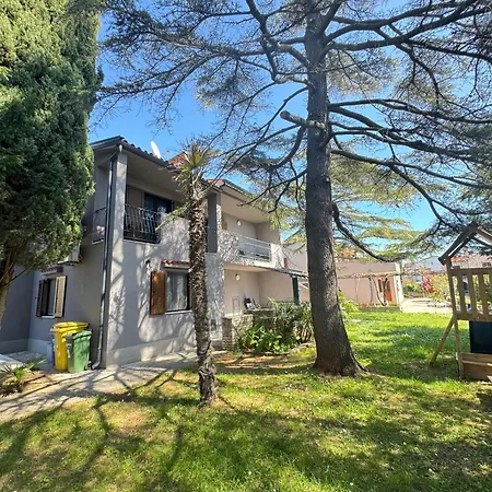 Flowers Medulin, Fucane 2 Appartamento *