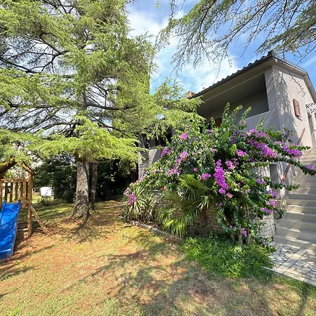 Apartman Flowers Medulin, Fucane 2 *