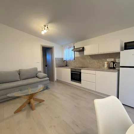 Apartman Flowers Medulin, Fucane 2